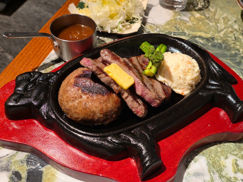 강남 신세계백화점 스테이크 맛집 하우스오브신세계 미도한우함박 추성훈 스테이크 내돈내....