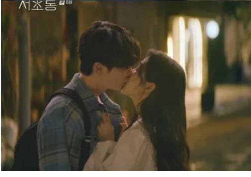 <b>이종석</b>문가영, 10년 전... 다시 시작된 <b>로맨스</b> [<b>서초동</b>]