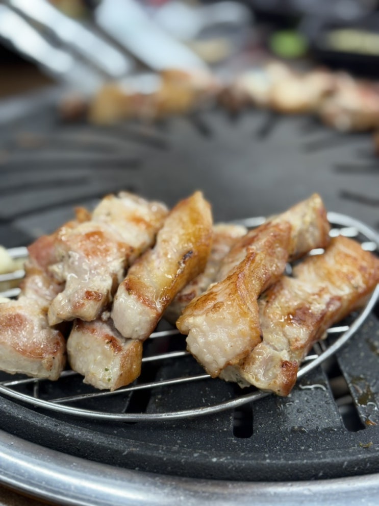  포항 두호동맛집 고기집 금수저삼겹679 두호점