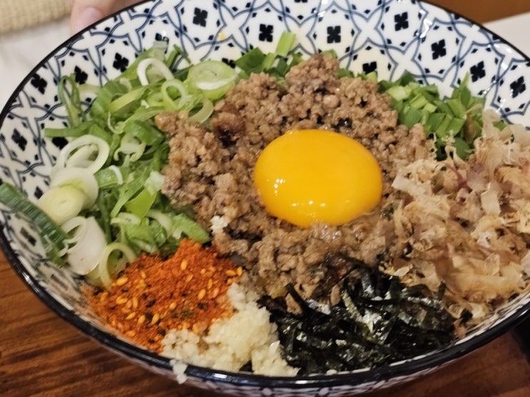  부산 남포동 혼밥 추천! 백소정 남포점 마제소바 에비텐어묵우동 리뷰