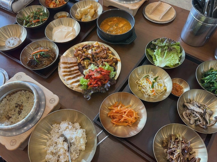  [맛집리뷰] 사월에보리밥과쭈꾸미 천안점, 기념일에 즐기는 특별한 외식과 천안보리밥