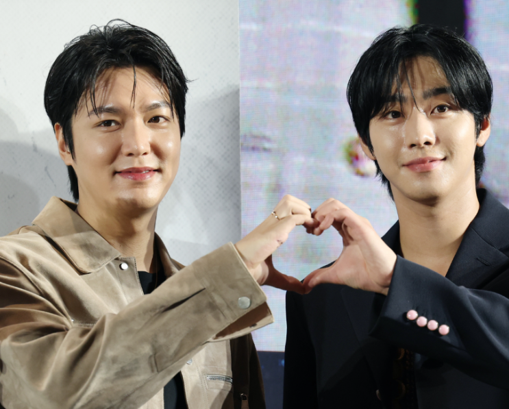 이민호·<b>안효섭</b> 대세 하트 <b>전독시</b> 나나·<b>안효섭</b>, 폭발 시너지... 