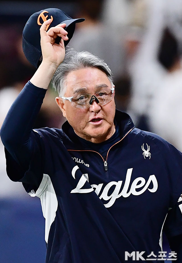 한화 이글스 <b>10연승</b> 도전, <b>김경문</b> 감독 “기록보다 마지막... 