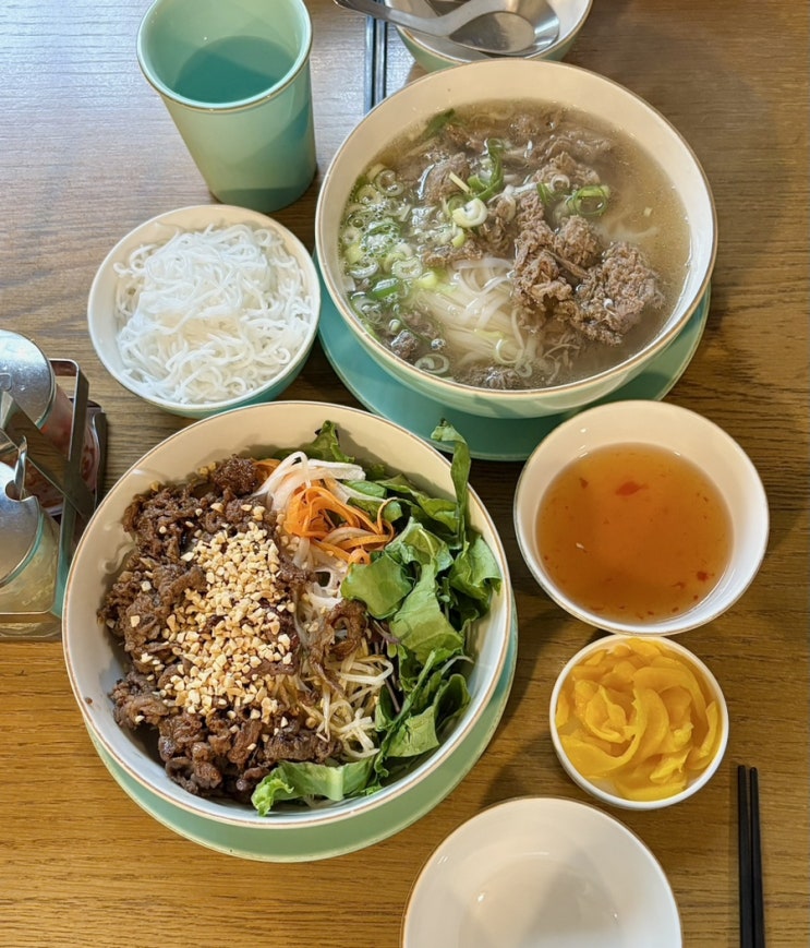  이태원 춈미 추천 베트남 쌀국수 맛집 24시간 운영하는 꾸잉