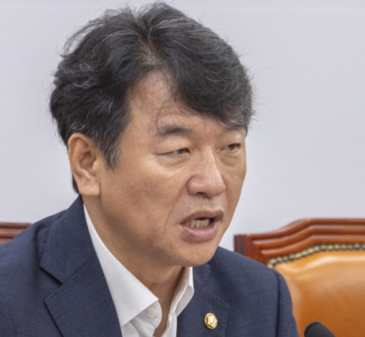 끝까지 <b>강선우</b> 감싼 민주당... 보좌관 갑질은 달라"<b>강선우</b> 옹호 파