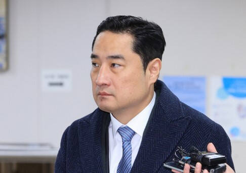 <b>강용석</b>·김세의, '<b>이재명</b> 소년원 입소' 허위사실 유포 혐의로... 