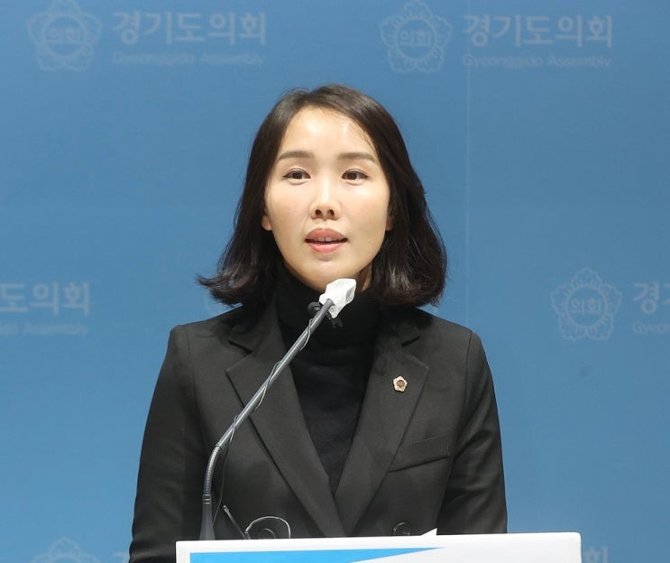  "성희롱 방조 더는 못 봐"…국힘 이인애 경기도의원, 운영위원장 사퇴 촉구하며 위원직 사퇴