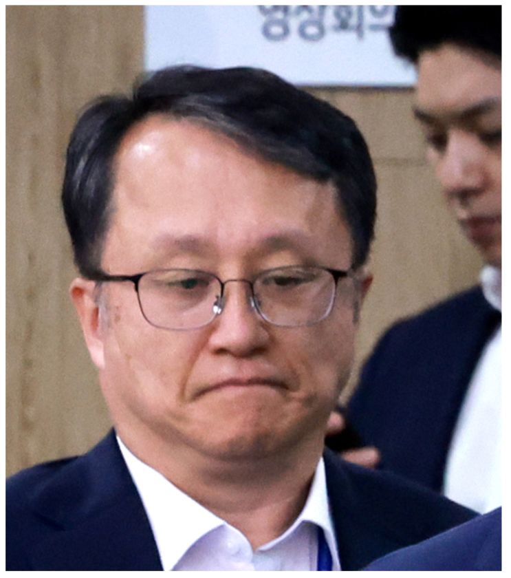 '<b>계엄 옹호</b>' <b>강준욱</b> 자진사퇴…강선우는 임명 수순