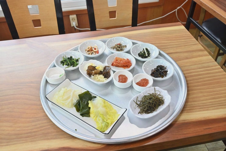  광진활어횟집 기장대변항, 기장멸치조림의 매력이 가득한 곳