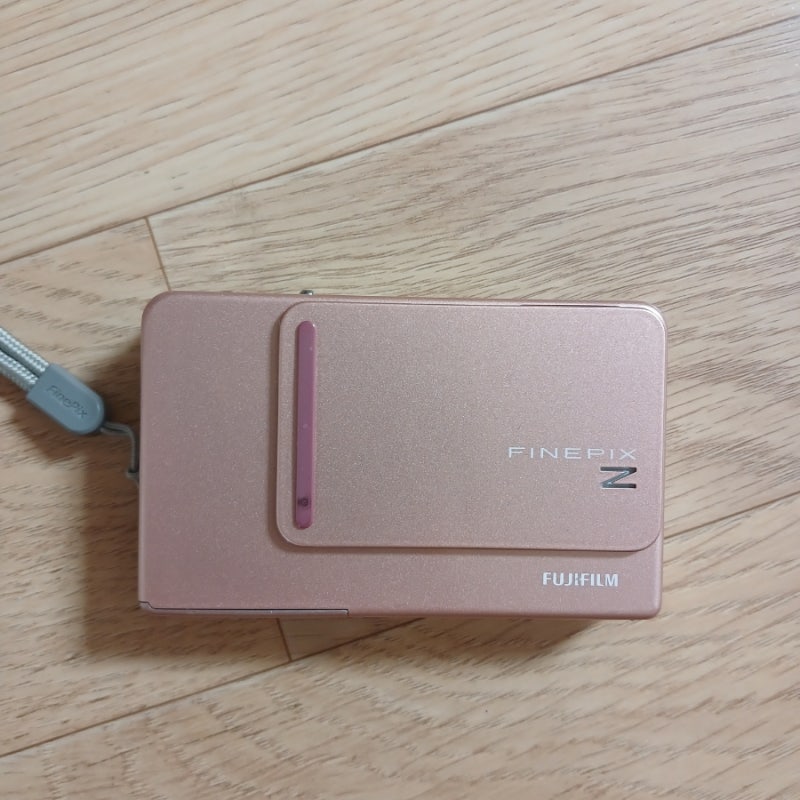 후지필름 파인픽스 z300 리뷰:빈티지디카 디카 추천 F크롬 있음