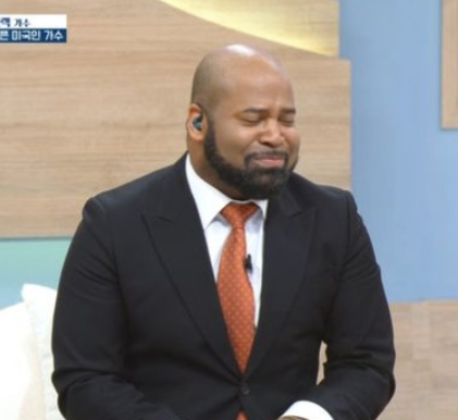  가수 그렉, 20년 전 사망한 약혼녀 언급하며 울컥…“말하면 울 것 같아요” 안타까운 고백 (‘아침마당’) 