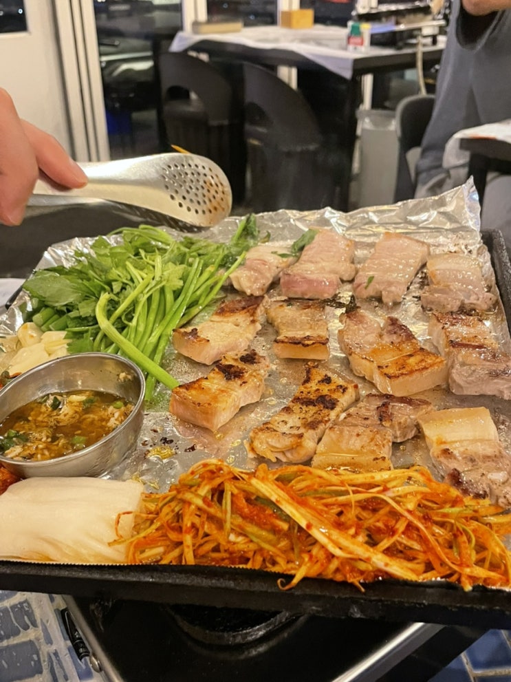  [잠실 잠수교집] 석촌호수 회식 장소 추천! 단체석 있는 미나리삼겹살 맛집 후기