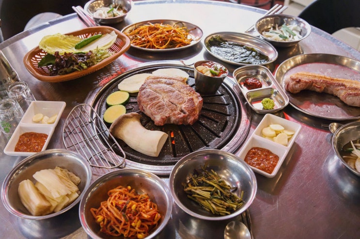  [맛집리뷰] 먹고정 서귀포올레시장본점에서 맛본 흑돼지의 풍미는 잊지 못할 것입니다