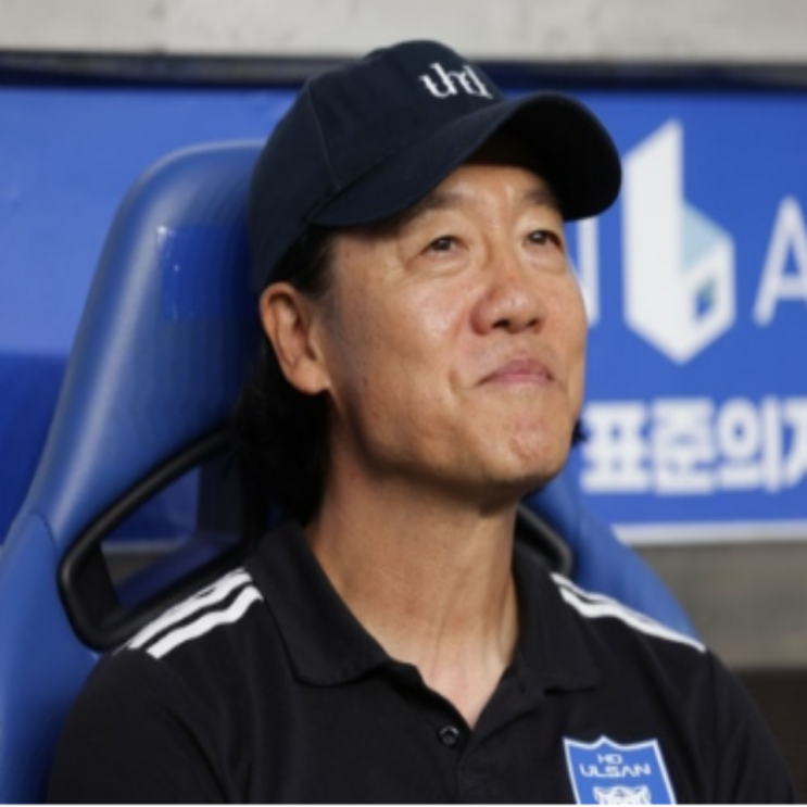말컹이 합류한 울산, 하지만 공식전 9경기 연속 무승, 하위스플릿 추락가능!! 김판곤 감독에 대한 불만은 최고조로 치솟다!!(처용전사 응원거부, 에릭 이명재 김준범)