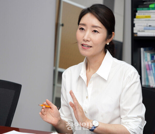 더불어민주당, <b>강선우</b> 여가부 장관 <b>후보자 사퇴</b>에 “결단... 