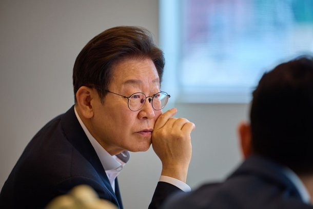 [이슈] 이재명 대통령, <b>소비쿠폰</b> 색깔 차별 질타! "<b>인권 감수성</b>... 