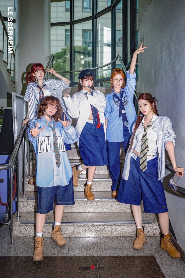 <b>뮤직</b>뱅크 <b>르세라핌</b> 신곡 DIFFERENTㅣ김채원 안경 스타일링