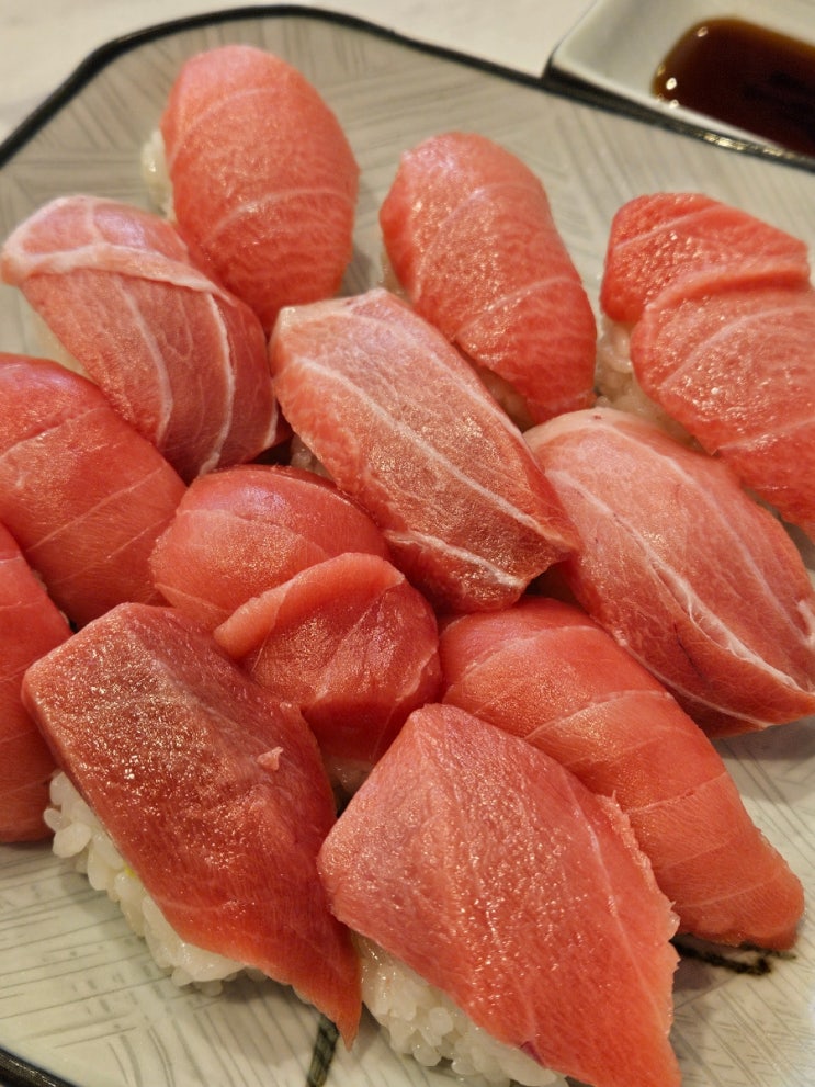  구로디지털단지 초밥 맛집 퀄리티 좋은 참치 은행골 본점신관
