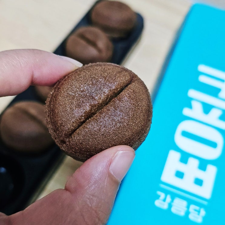  강릉 커피콩빵 강릉당 본점 가격 칼로리 유통기한 후기