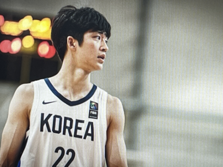 여준석 한국 <b>농구 대표팀</b>의... 국제<b>농구</b>연맹(FIBA) <b>아시아컵</b>... 