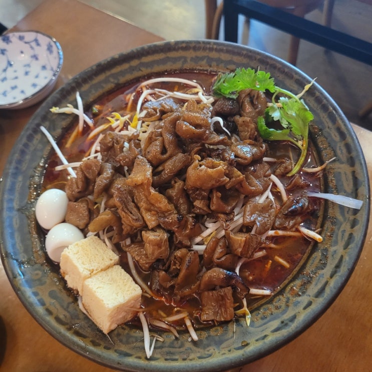  석촌역ㆍ잠실역맛집:[진지아]후기/ 마라곱창, 누룽지탕 진짜 맛있어요!