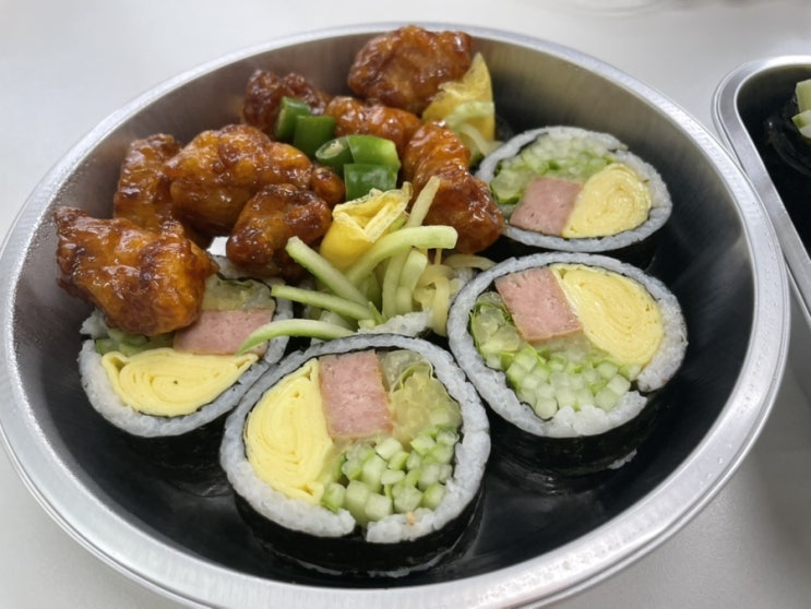  세 달 전에 찍어놓은 음식 사진 털기