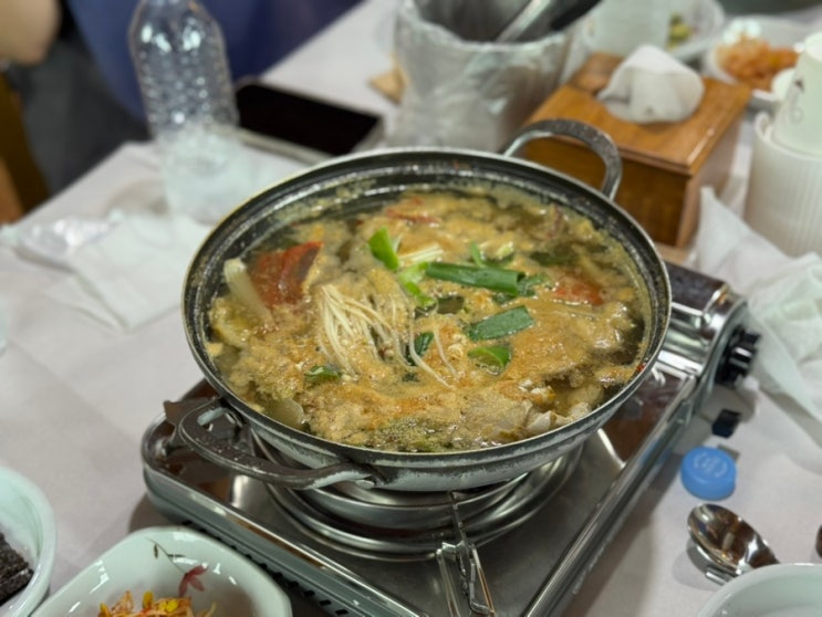  태안 통나무집사람들 처음 먹어보는 게국지 해장맛집 인정