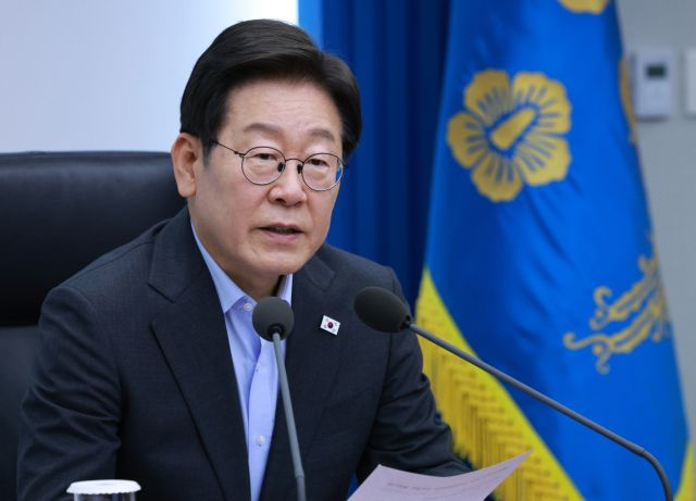  李대통령, 금융기관 향해 "주담대 이자놀이 대신 투자 확대해야"