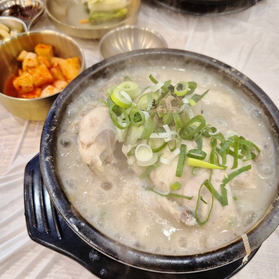 신남큰집궁중삼계탕 원주점 사진 1