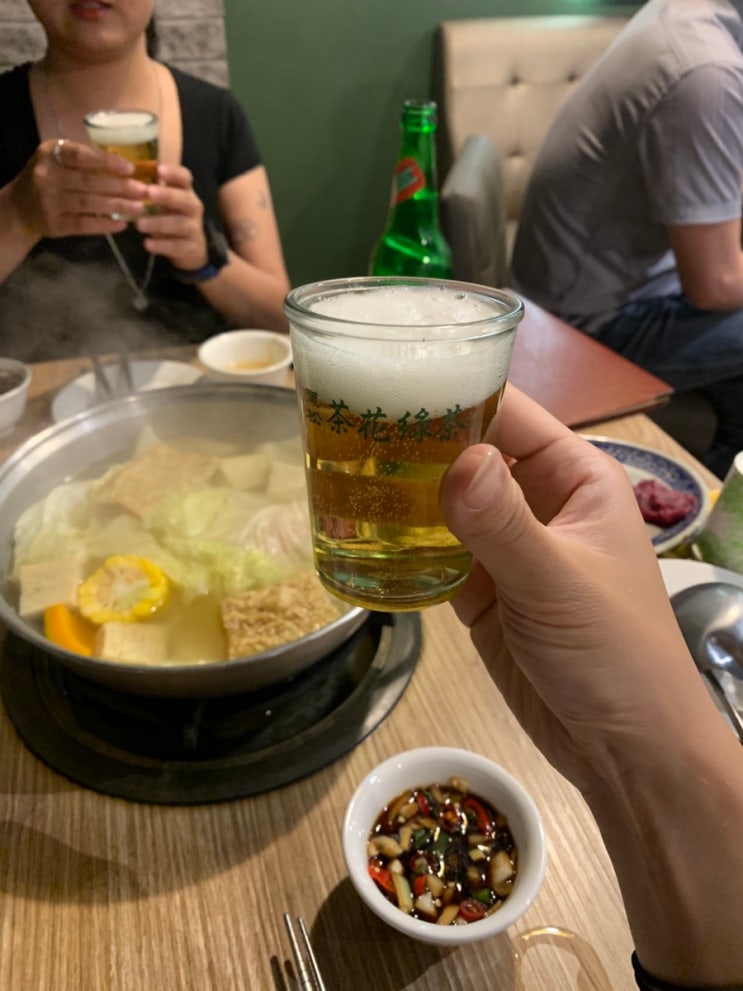  대만 가오슝 2일차②:: 미슐랭훠궈 우노대, 리우허야시장, 가오슝 현지인 술집