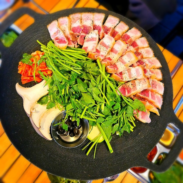  캠핑펍글러브 야외바베큐 | 바베큐 맛있는 실내 감성캠핑