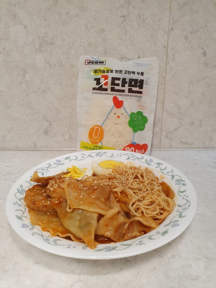  다이어트 중 떡볶이 꼬단면 고단백 저칼로리 레시피