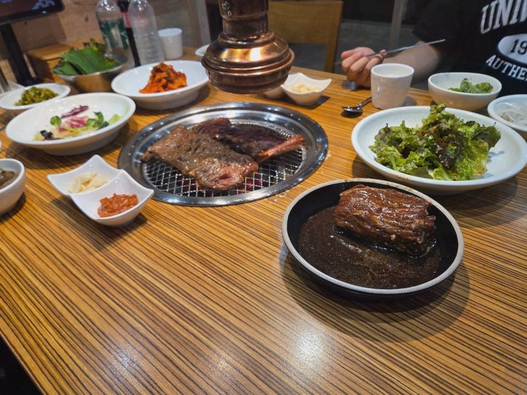  가족과 함께하는 특별한 외식, 상남동 오감갈비로 떠나요! 상남동 가족외식
