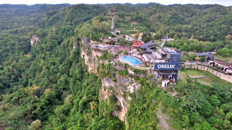  족자카르타 패키지여행 선셋 맛집 Obelix Sea View