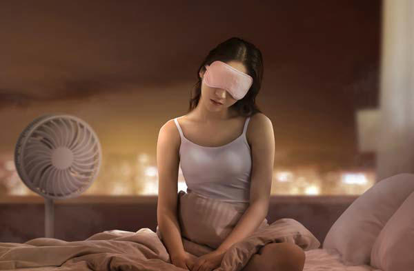 자꾸 깨는 여름 밤… 에어컨 틀기 전, ‘저녁에 이것 먹었나’ 점검부터