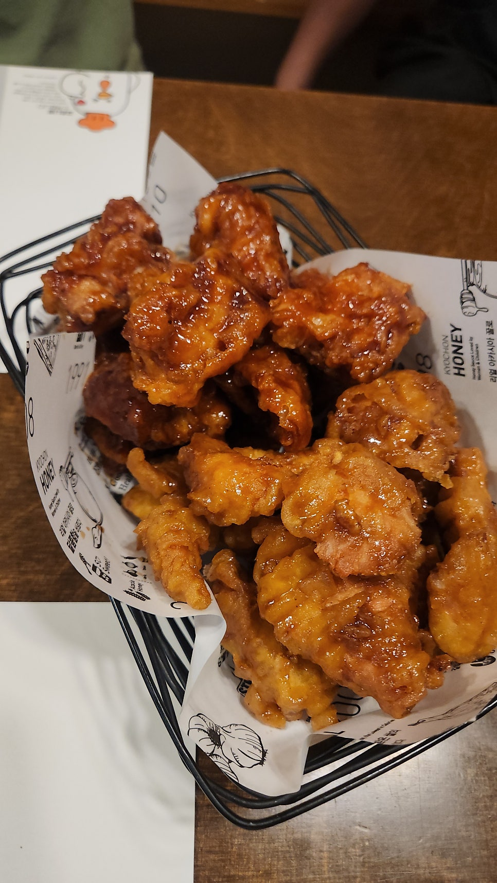 교촌치킨 신주례점 사진 6