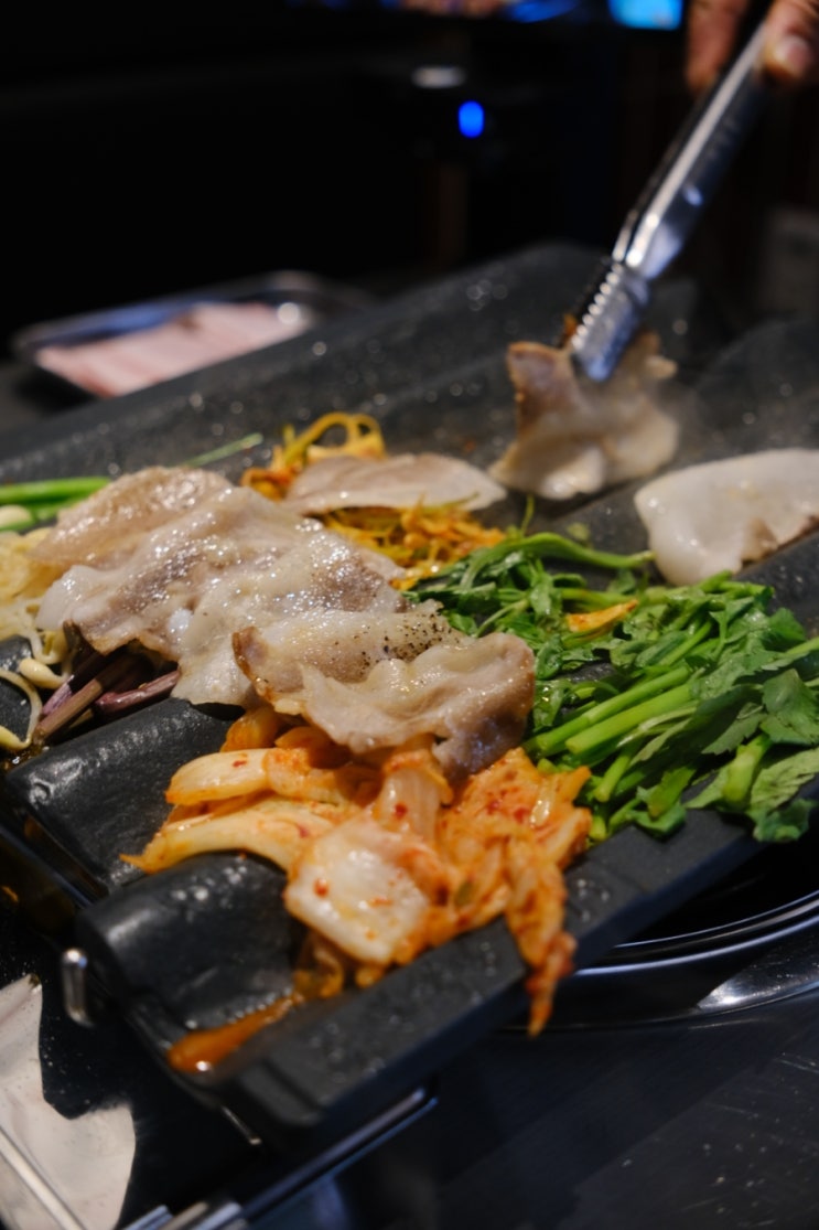  강남 코엑스 근처 삼성동 고기집 풍년식당1979은 냉삼 맛집으로 회식하기 좋아서 추천