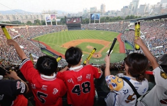 2025 KBO <b>관중</b> <b>800만</b> 돌파! 그야말로 역대급 흥행