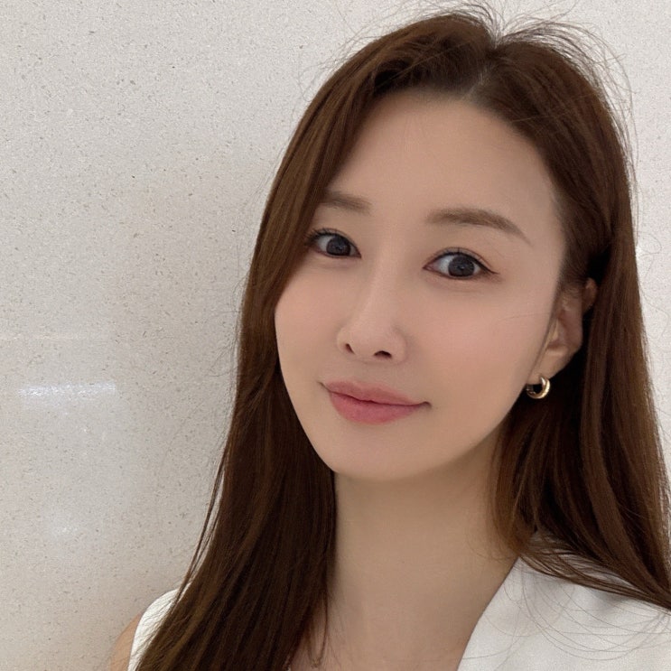  서초동 미용실 차홍룸 강남대로점 긴머리매직 뿌리볼륨은 살려서 예뻐!