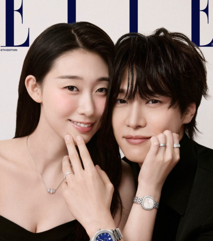  ‘언슬전’ 강유석한예지, 실존 커플 느낌... 진짜 사귀는 거 아냐?손 꼭 잡은 화보에 팬들 “해피엔딩 확정 각!”