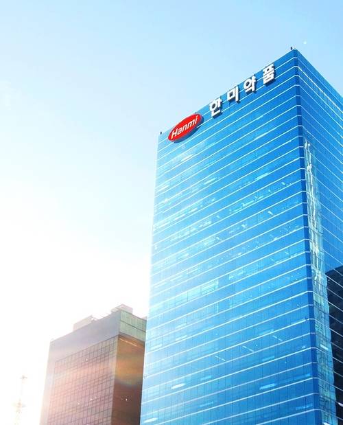 한미약품, 내부 갈등 계속 전문 경영인 <b>체제</b> 위기
