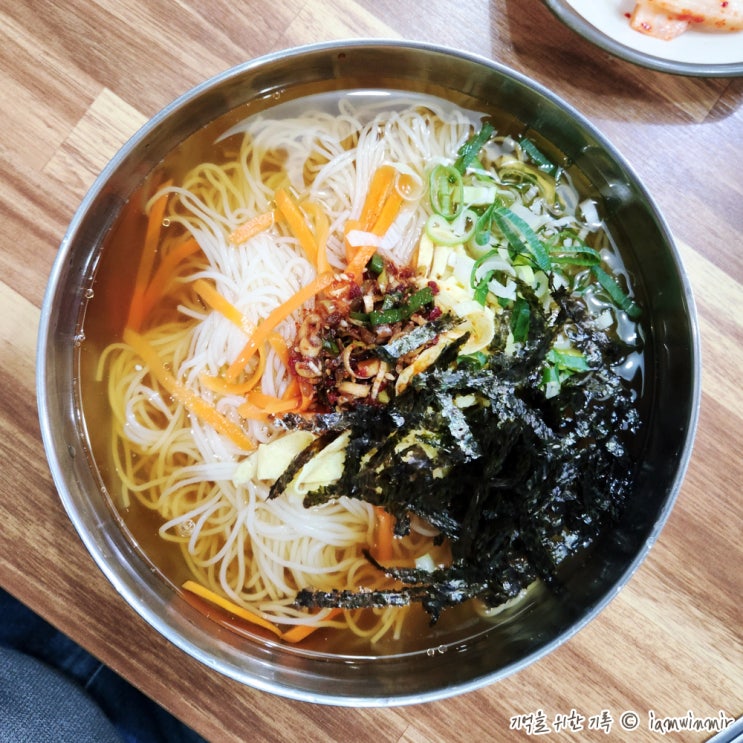  가산디지털단지 여름 메뉴 냉국수 옛날잔치국수