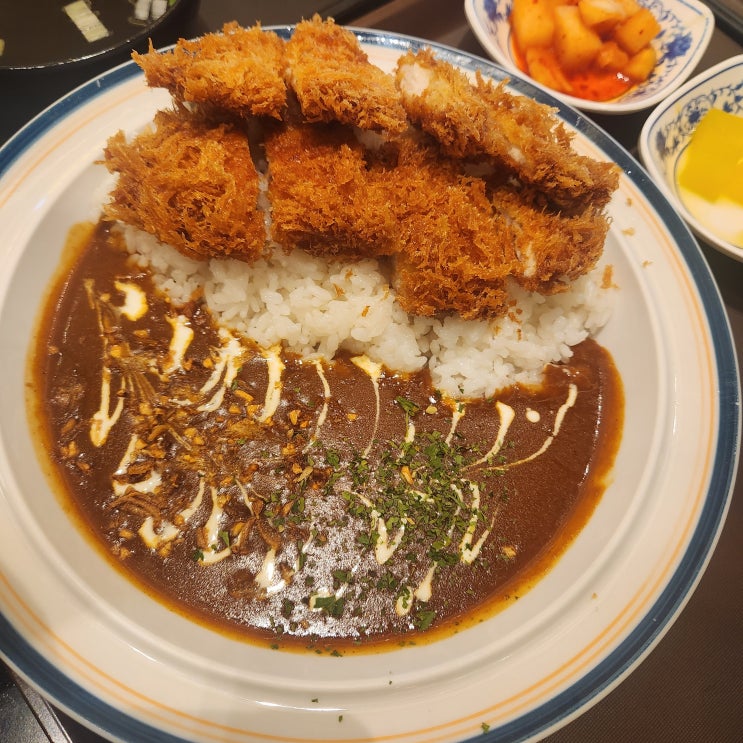  스타필드 위례 푸드코트 밥집  '한옥집김치찜 & 쉐프밀 & 타쿠미주방'