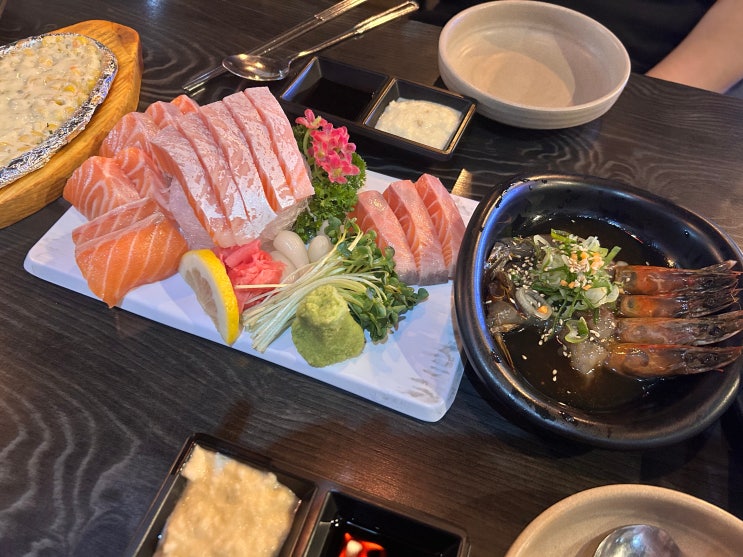  대전 괴정동 연어 찐맛집 ! / 미카사로