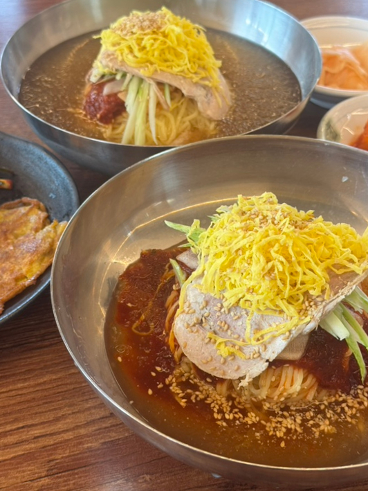  의왕맛집 | 무더위엔 밀면 한국수 부산가야밀면 리뷰