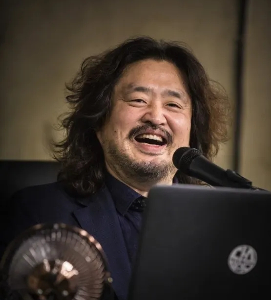  "슈퍼챗 감사~" 대통령실 출입증, 이제 유튜브 구독 좋아요? 김어준 뉴스공장 대통령실 기자단 진입 
