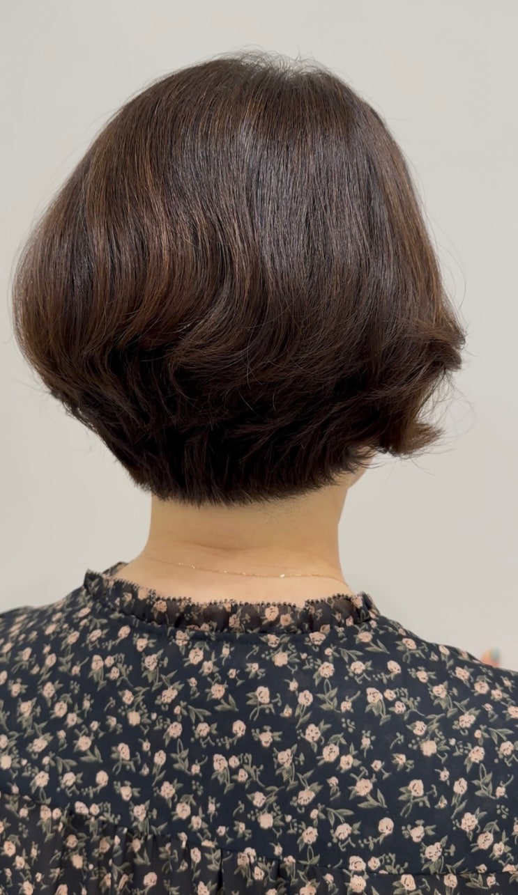  50대 여자 단발 아이롱펌, 손질 편한 헤어스타일 추천