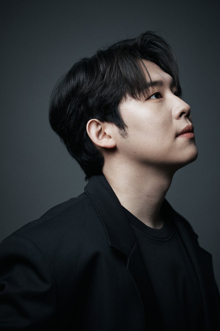 '실크미성' 진욱, 오늘(26일) 데뷔 첫 <b>단독 콘서트 개최</b>
