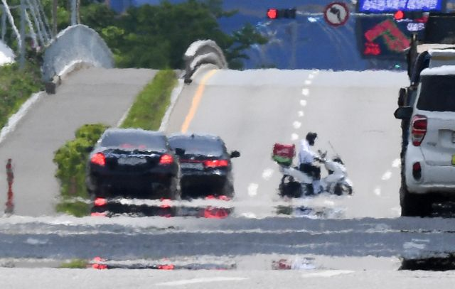 [속보] 정부, 폭염위기경보 ‘심각’ 격상…전국 98% 폭염특보 발효