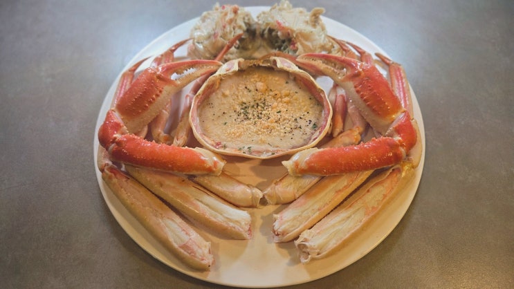  더프롤로그필드, 스카이베이맛집의 훈연 대게와 바베큐 완벽한 조화!